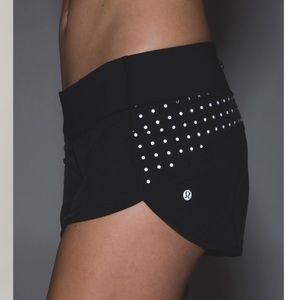 Lululemon Speed Up Short Reflective